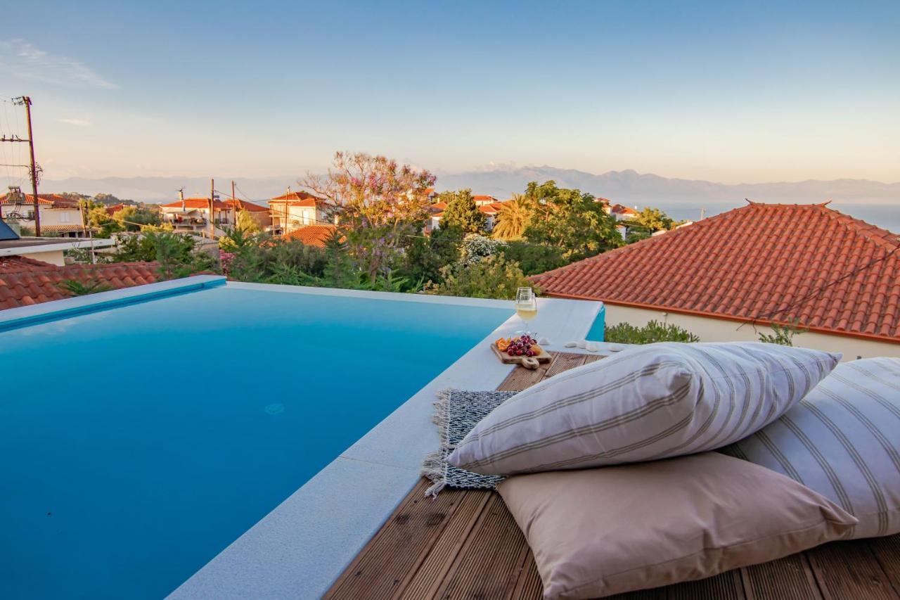 Georgianna'S Suite With Private Pool , 'Blank Suite' Charokopio Extérieur photo