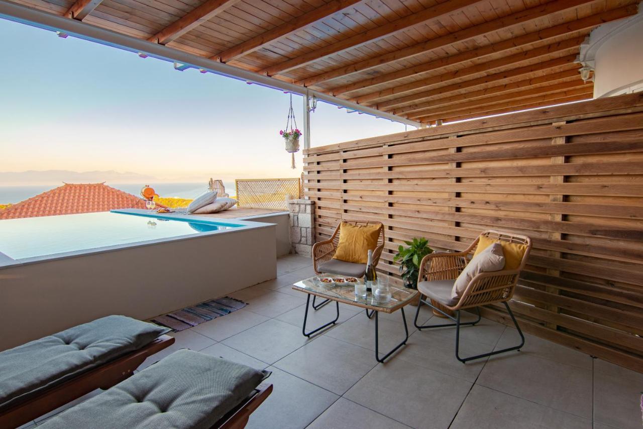 Georgianna'S Suite With Private Pool , 'Blank Suite' Charokopio Extérieur photo